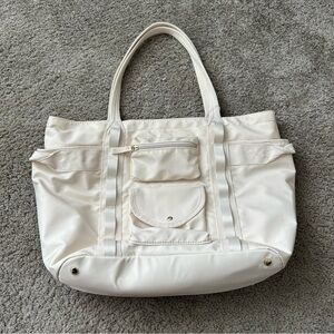 Cream tote / travel bag